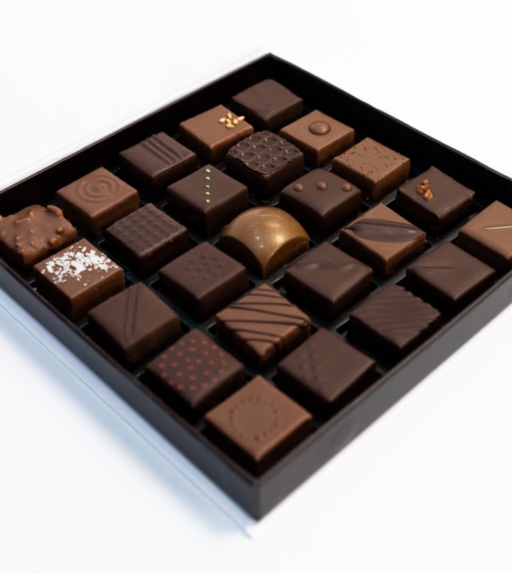 box of Fev’Co Chocolat