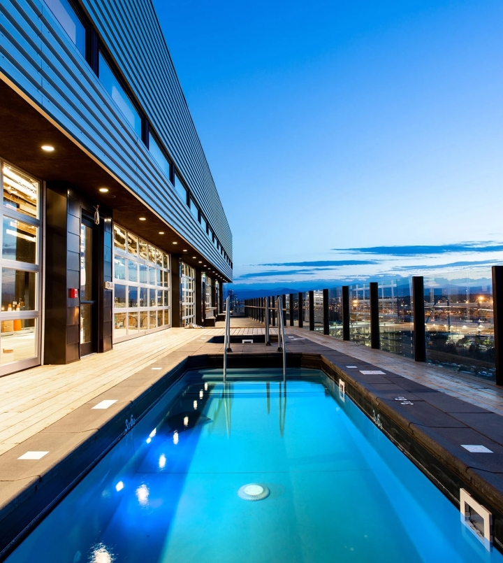 the source hotel rooftop pool